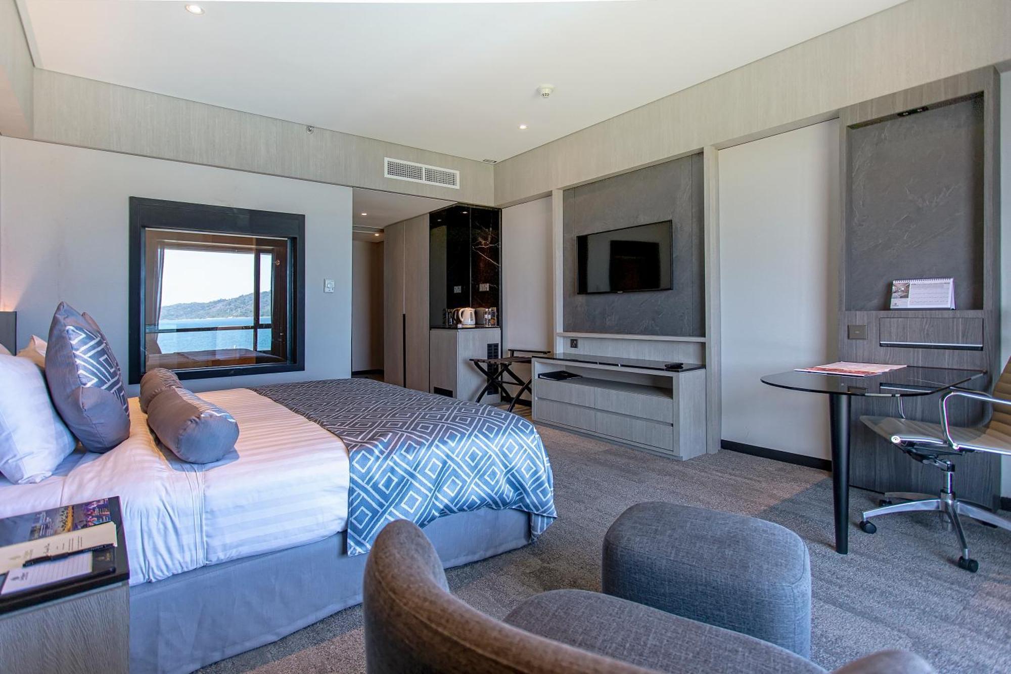 Готель The Pacific Sutera Кота-Кінабалу Екстер'єр фото A room at the Protea Hotel Fire & Ice