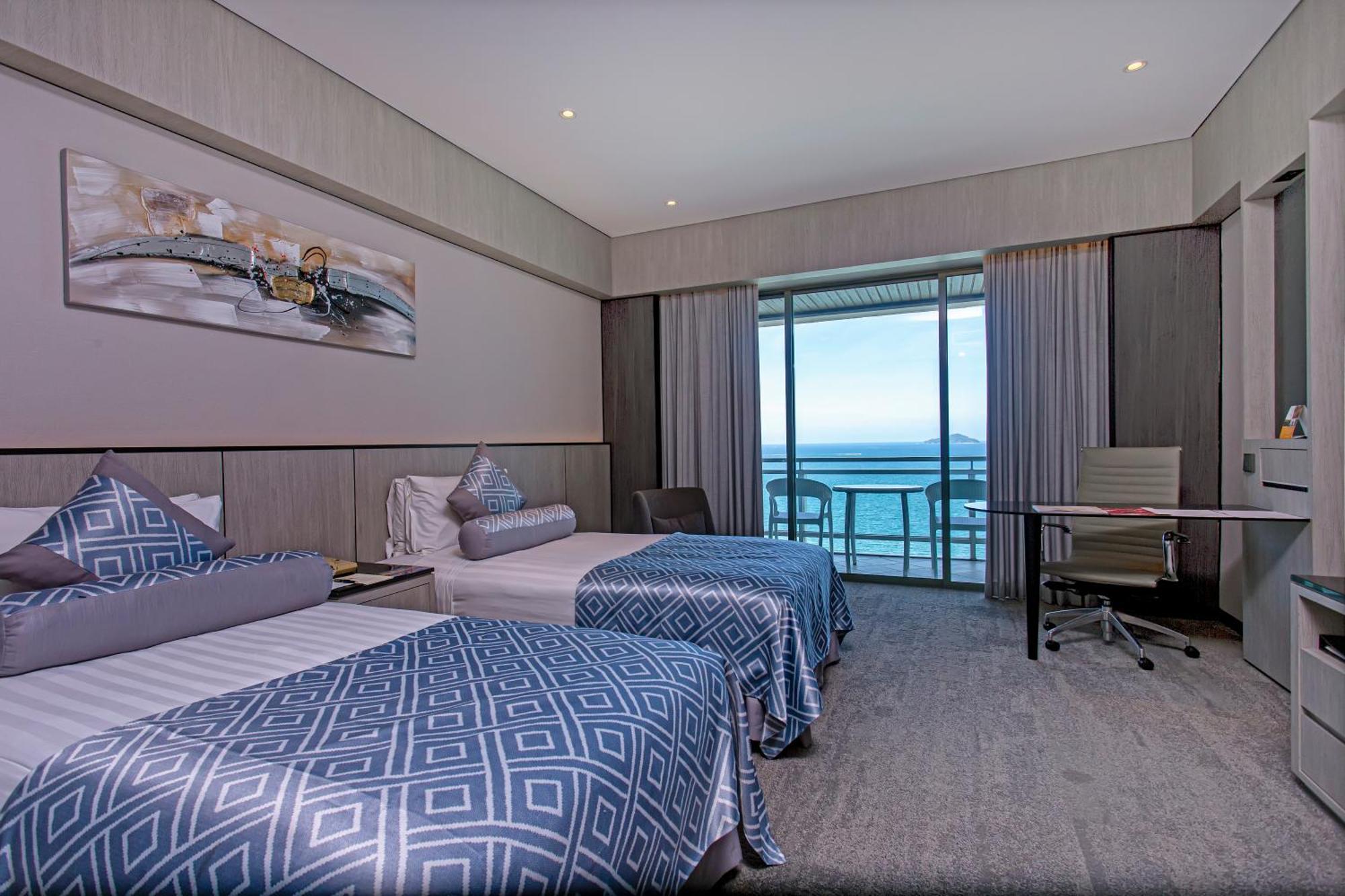 Готель The Pacific Sutera Кота-Кінабалу Екстер'єр фото Deluxe Ocean View